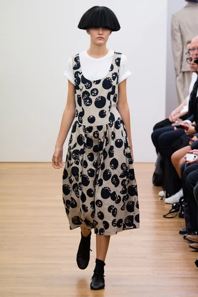 Look 34